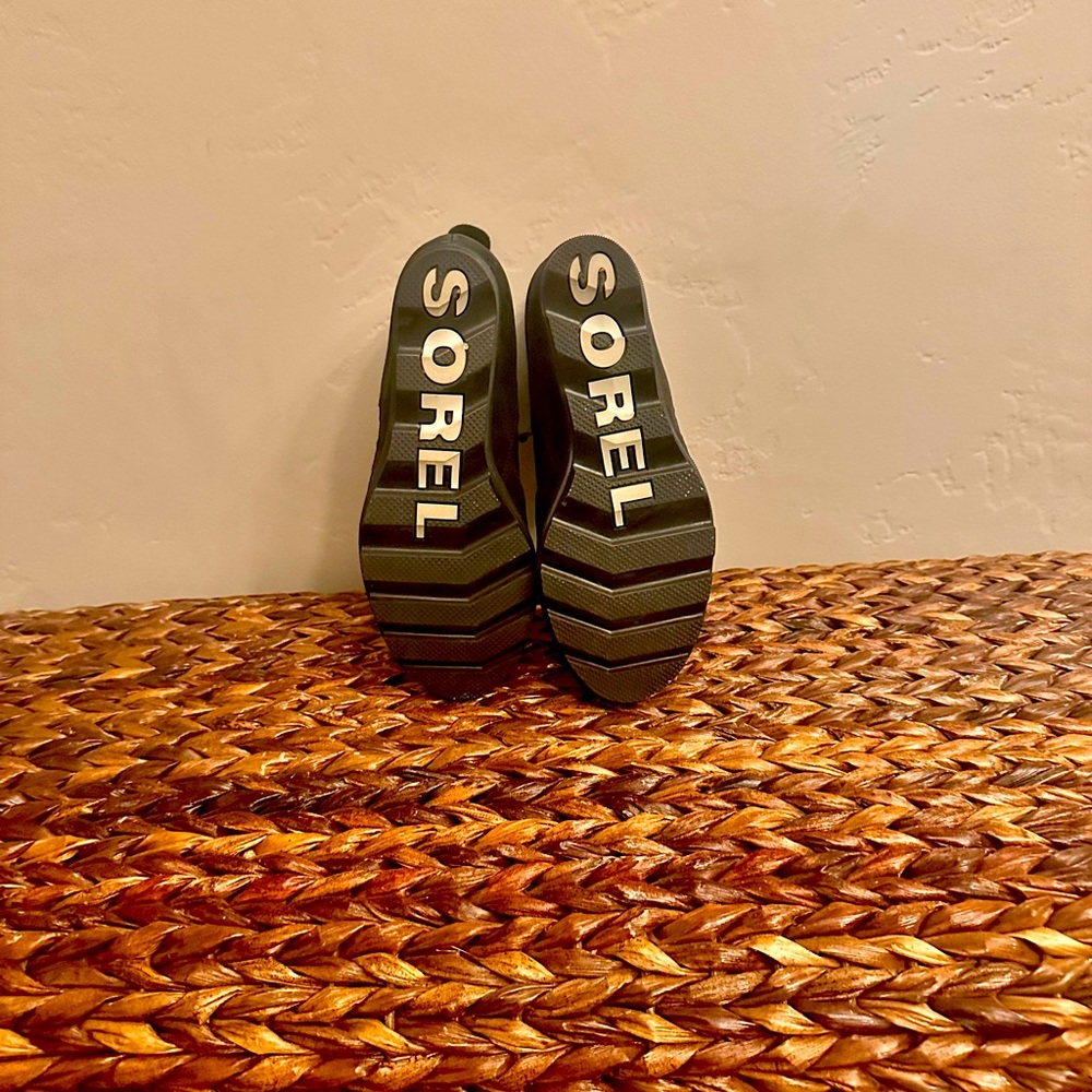 Sorely mini boot!